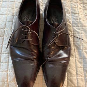 Men’s Ferragamo leather shoes.
